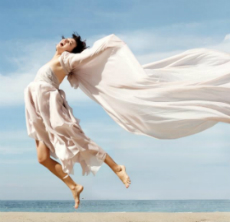40 de citate frumoase inspirate si dedicate femeilor