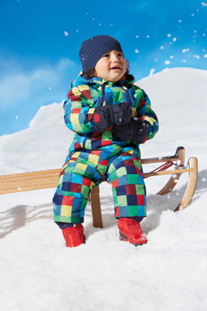 Reduceri substantiale la articolele de schi si snowboard pentru adulti si copii la Lidl