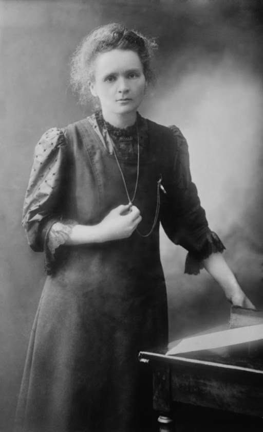 Marie Curie, poza Marie Curie