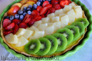tarta cu fructe