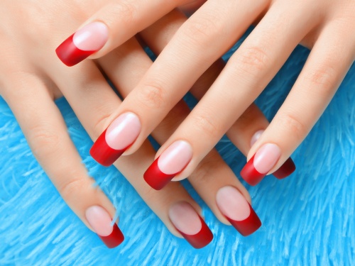 Bloody French Manicure 12 Tendinte Sic In Manichiura Verii 2013